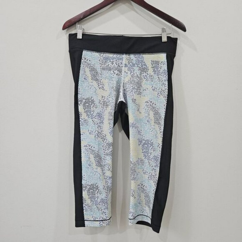 Under Armour Womens Compression Cropped Leggings XL Multicolor Heatgear Yoga Gym